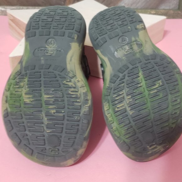 Skechers Camo W/ Velcro Strap Rubber Water Shoes/Sandals Toddlers Size 7 - Picture 3 of 5